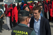 El presidente del PP, Pablo Casado, en su visita este agosto a Algeciras. /-JORGE GUERRERO (AFP)