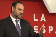 José Luis Ábalos, este lunes en la sede del PSOE.-DAVID CASTRO
