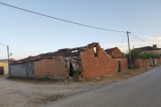 Uno de los edificios en ruina en El Burgo de Osma.-HDS