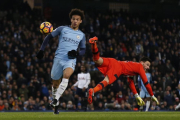 Leroy Sané aprovecha el error de Hugo Lloris en la jugada del 1-0.-ANDREW YATES