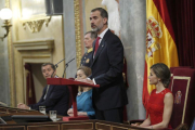 El rey Felipe VI durante el discurso que pronunció con motivo del 40º aniversario de las elecciones de 1977.-CHEMA MOYA (EFE)