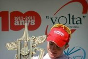 El ciclista francés del equipo Cofidis Samuel Dumoulin, ganador de la quinta etapa de la Volta.-TONI ALBIR / EFE