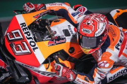 Marc Márquez (Honda), en su vuelta rápida de hoy, en Argentina, donde logró su pole número 81 en su brillante carrera.-ALEJANDRO CERESUELA