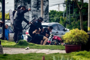 La policía de Nicaragua detiene a un estudiante opositor al Gobierno.-EFE