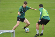 El ex numantino Guillermo, en el entrenamiento de ayer con el conjunto cántabro. RACING DE SANTANDER