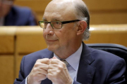 El ministro de Hacienda, Cristóbal Montoro, durante el debate de los Presupuestos del 2017.-JOSE LUIS ROCA