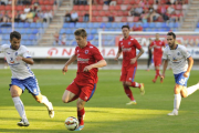 Numancia y Tenerife pusieron el cierre al curso pasado con un partido en Los Pajaritos que acabó con empate a tres goles.-Diego Mayor