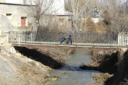 El río Jalón a su paso por Santa María de Huerta. / VALENTÍN GUISANDE-
