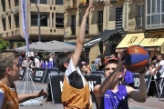 El baloncesto 3x3 no paró entre la mañana y la tarde del sábado.-VALENTÍN GUISANDE