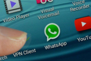 La popular aplicación de WhatsApp.-Foto:   STAN HONDA / AFP