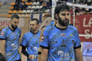 Manolo Sevillano, en primer término, en uno de los últimos partidos del Río Duero.-VALENTÍN GUISANDE