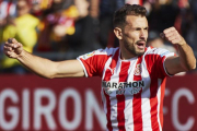 Stuani es el pichichi de Segunda con 16 goles y el viernes será la gran amenaza en Los Pajaritos.-LaLiga