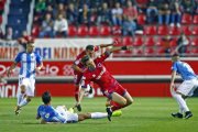 Guillermo y Luis Valcarce, durante el partido de ida de la Copa ante el Málaga.-MARIO TEJEDOR