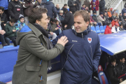 Arrasate y Rubi se saludan antes del partido.-HDS