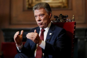 El presidente de Colombia, Juan Manuel Santos, premio Nobel de la Paz, durante una entrevista exclusiva con Efe en el Palacio de Nariño de Bogotá.-EFE/LEONARDO MUÑOZ