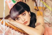 -CANAL OFICIAL DE MELANIE MARTINEZ