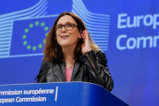La comisaria europea de Comercio, Cecilia Malmstrom.-EFE / OLIVIER HOSLET