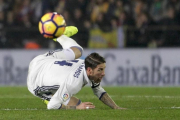 Sergio Ramos durante el Villarreal-Madrid en el estadio de la Cerámica.-REUTERS / HEINO KALIS