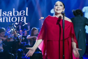 Isabel Pantoja, en  'El hormiguero', programa de A-3 que, además de batir su récord histórico de audiencia con la presencia de la tonadillera, es el espacio más visto de enero en España.-