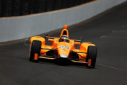 Fernando Alonso pilotando en Indianapolis-Brian Spurlock / USA Today Sports