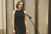 Irene Muñoz triunfa en el exigente mundo de la moda.-@OHMYCHIC
