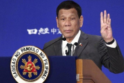 El presidente de Filipinas, Rodrigo Duterte, durante su discurso el pasado viernes en Tokio.-EUGENE HOSHIKO (AP)
