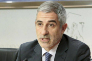 Gaspar Llamazares, portavoz de IU en el Congreso, ha denunciado que el 22-M solo pudieron votar el 5% de los emigrantes españoles.-Foto: SERGIO BARRENECHEA / EFE