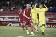 Pere Milla en el momento de anotar el gol que le daba la victoria al Numancia ante el Cádiz.-Valentín Guisande
