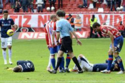 El Numancia sumó un valioso punto ayer en su visita a Gijón. Punto que sabe a poco -es ciertoa tenor de lo visto en el terreno de juego, pero que sirve a los de Pablo Machín para consolidarse en la zona templada de la tabla. Ahora el conjunto rojillo debe afrontar, además, tres de los cuatro próximos partidos en Los Pajaritos.