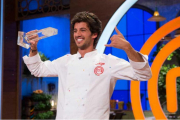 Jorge celebra su victoria en 'Masterchef 5'.-RTVE