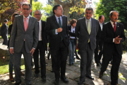Posada junto a Sáez Aguado, esta mañana, en Soria.-DIEGO MAYOR