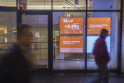 Oficina de ING en Barcelona.-EL PERIÓDICO