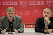 Unai Sordo (izquierda) y Pepe Álvarez (derecha), presiden la reunión de las ejecutivas de CCOO y UGT, celebrada hoy-JOSE LUIS ROCA