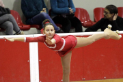 Un momento del I Campeonato de Patinaje Artístico Ciudad de Soria, que se celebra desde ayer y hasta hoy en el polideportivo San Andrés.-LUIS ÁNGEL TEJEDOR