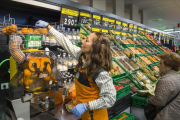 Actividad en un supermercado.-MIGUEL LORENZO