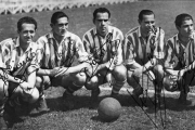 De izquierda a derecha, Iriondo, Venancio, Zarra, Panizo y Gainza en una imagen de 1945.-EFE