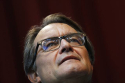 Artur Mas, durante una rueda de prensa, este lunes.-AP / FRANCISCO SECO