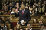 El líder del PPC, Xavier Garcia Albiol, en el Parlament.-JOAN CORTADELLAS