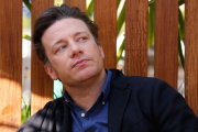 El cocinero Jamie Oliver, en el Port Vell de Barcelona, el pasado 12 de mayo.-ÁLVARO MONGE
