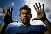 Marc Gasol, en el reportaje de 'Dominical'.-Foto:   JOAN CORTADELLAS