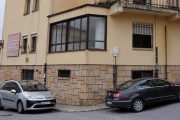 Antigua residencia de ancianos de Navaleno que ahora funciona como un hostal. / VALENTIN GUISANDE-