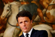 Matteo Renzi, durante una rueda de prensa en el palacio Chigi, en el mes de junio.-REUTERS / TONY GENTILE
