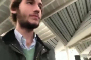 Dos ultraderechistas acosan a Willy Toledo en Atocha.-EL PERIÓDICO