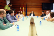 La consejera de Agricultura y Ganadería, Milagros Marcos, se reúne con el comité de empresa de Elgorriaga-Ical