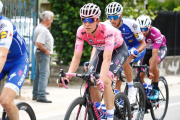 El ciclista luxemburgués Bob Jungels, durante la sexta etapa del Giro del centenario.-LUK BENIES / AFP