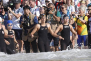 Érika Villaécija, momentos antes del inicio de la prueba de aguas abiertas.-EFE / LAVANDEIRA JR