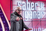 Juanjo Cardenal es la 'voz en off' del concurso 'Saber y ganar' (La 2).-FERRAN NADEU