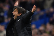 Antonio Conte, durante un momento del Chelsea-Barça.-/ AFP / BEN STANSALL