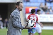 El técnico del Numancia, Pablo Machín. / VALENTÍN GUISANDE-