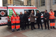 Entrega de la ambulancia medicalizada de Caja Rural a Cruz Roja-M.H.